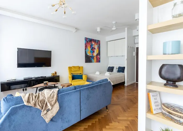 Central Warsaw Apartment - Great Location- Studio Apartment- Warsaw Stays - Zurawia